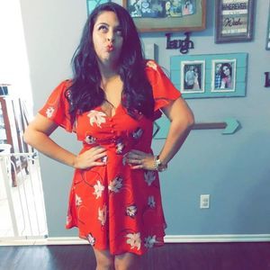 Meet your Posher, Sierra